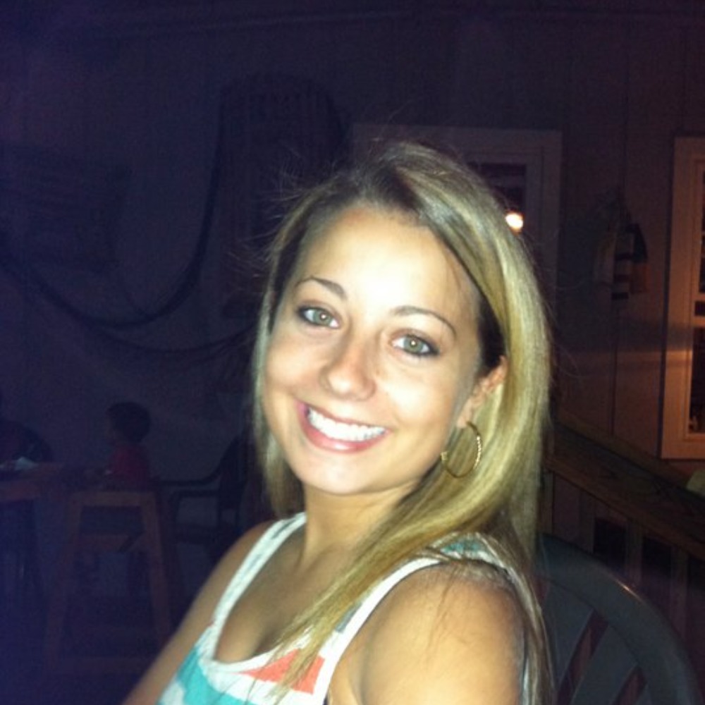 Meet your Posher, Claire
